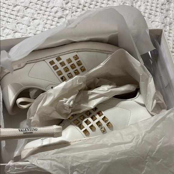 Valentino White Studded Women's Sneakers - Picture 10 of 12